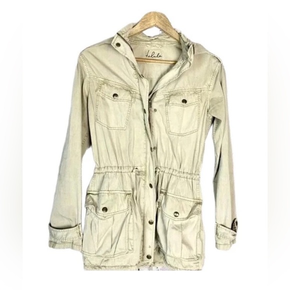 Aritzia Talul Anorak Utility Jacket In Beige - Picture 5 of 10
